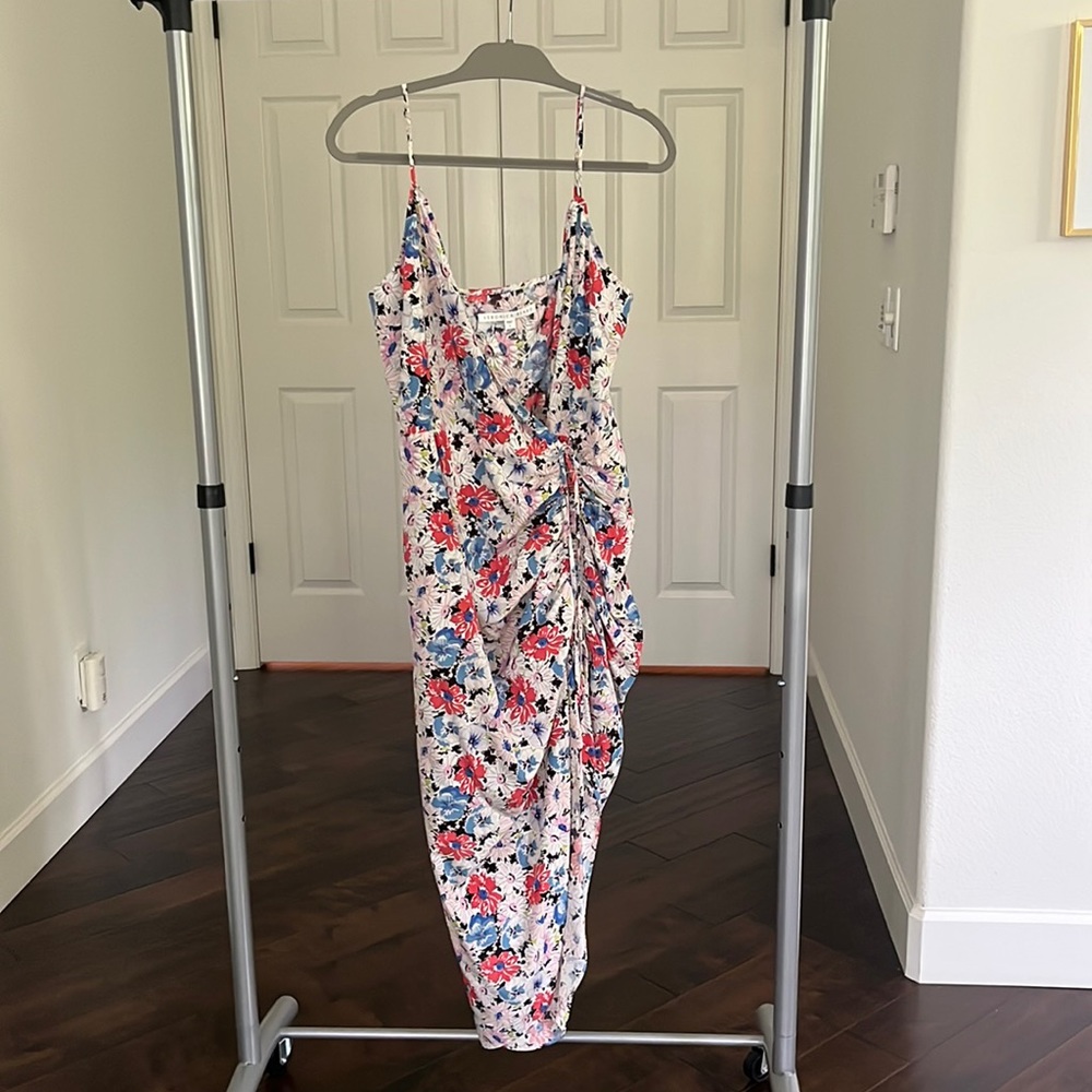 Size 8 in Veronica Beard floral dress